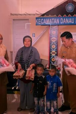 Cegah Stunting Sejak Dini, Camat DKB dan Puskesmas Semerap Turun Langsung